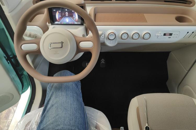 Used Bestune Pony 2026 222km Colorful Horse