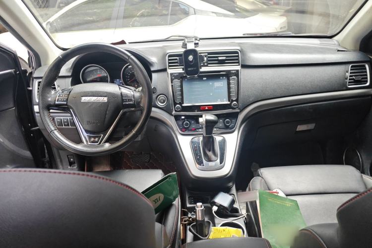 Used Haval H6 2015 Sport Edition 1.5T Automatic Two-Wheel Drive Luxury Model