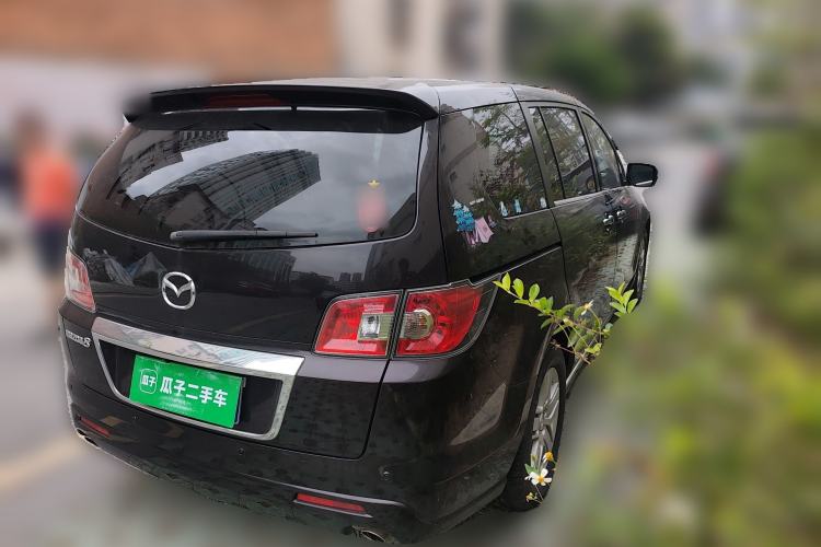 Used Mazda 8 2011 2.3L Deluxe Edition
