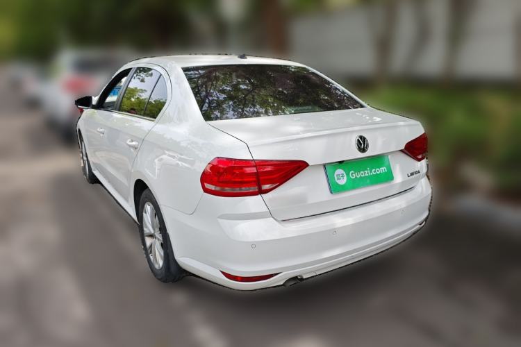 Used Volkswagen Lavida 2017 1.6L Manual Comfort Edition