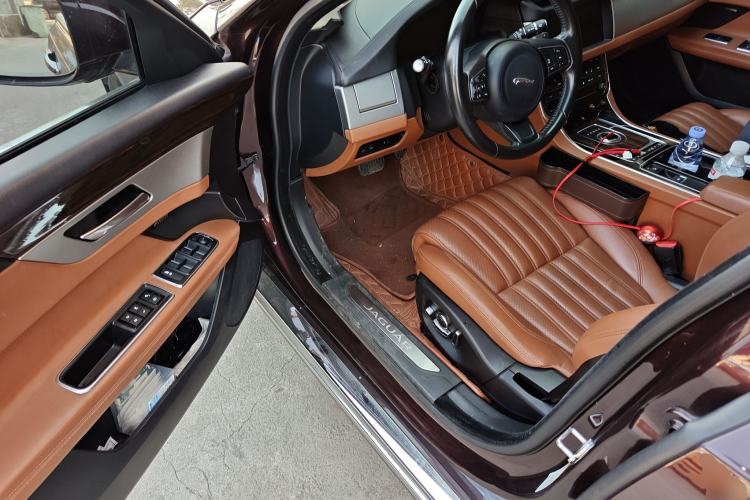 Used Jaguar XFL 2017 XFL 3.0 SC 340 PS Luxury Edition
