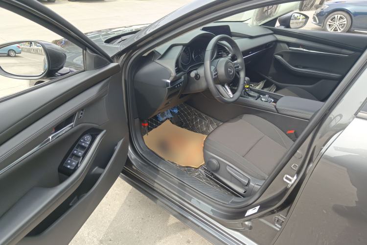 Used Mazda Mazda 3 Axela 2023 2.0L Automatic ZhiXuan Edition