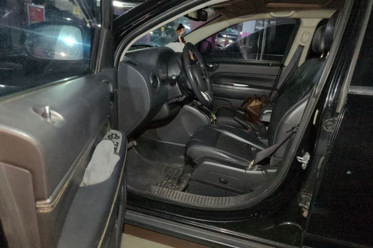 Used Jeep Compass 2013 2.0L two-wheel drive luxury version