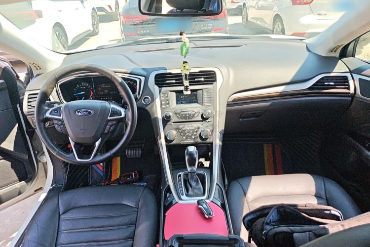 Used Ford Mondeo 2013 2.0L GTDi 200 Fashion Edition
