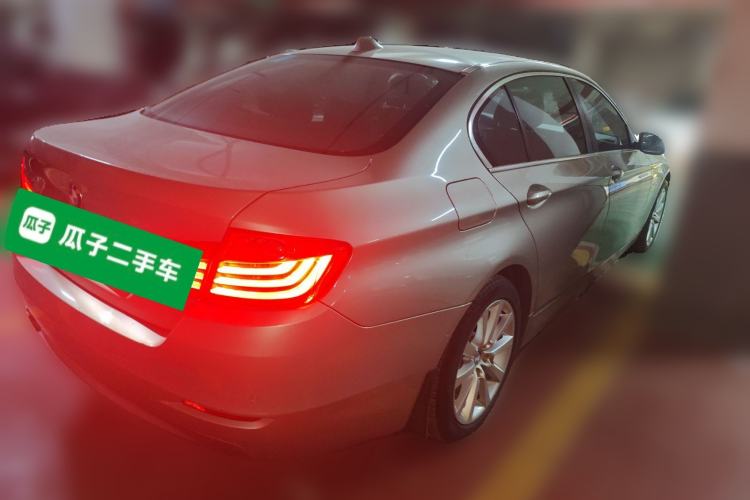 Used BMW 5 Series 2013 530Li Leading Model