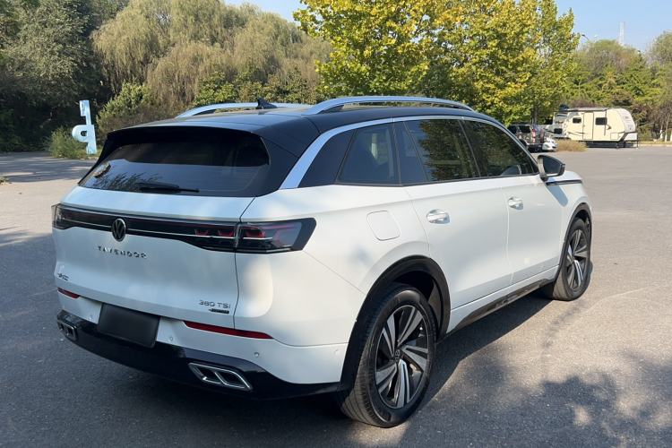 Used Volkswagen Tavendor 2023 380TSI Four-Wheel Drive R-Line Cruise Edition
