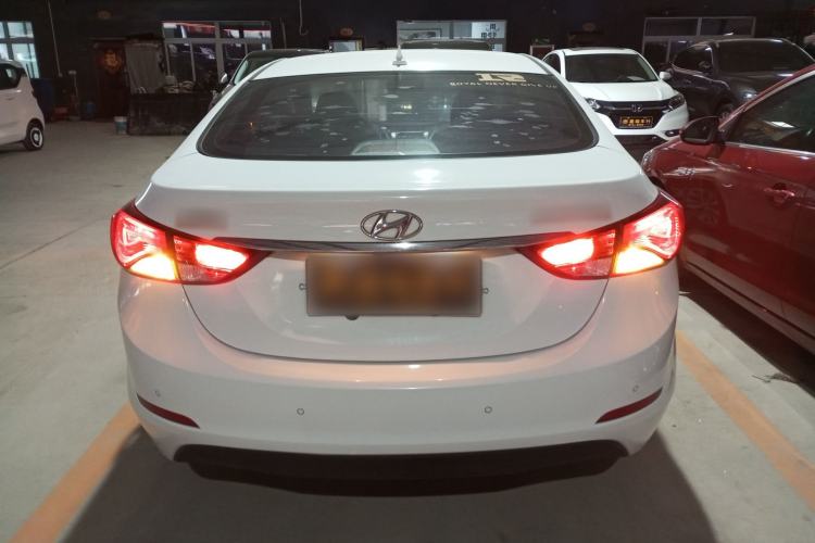 Used Hyundai Elantra (5th Generation / Langdong) 2016 1.6L Automatic Prestige Model

