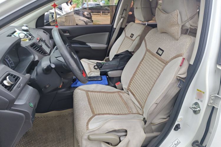 Used Honda CR-V 2012 2.0L two-wheel drive urban version
