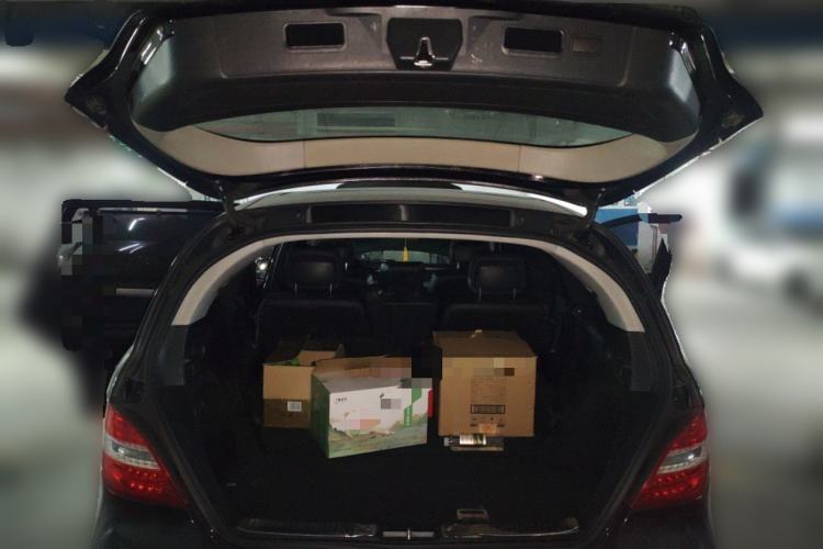 Used Mercedes-Benz R-Class 2014 R 320 4MATIC Business Model