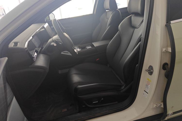 Used BYD Qin L 2025 EV 545KM Beyond Version Left Front Seat