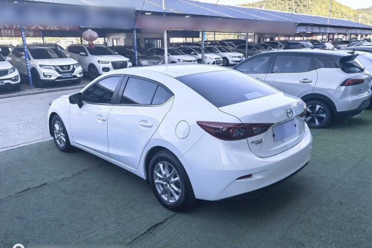 Used Mazda Mazda 3 Axela 2017 Sedan 1.5L Automatic Luxury Model Emission Standard China V
