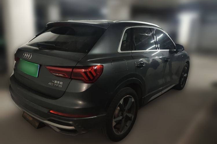 Used Audi Q3 2019 40 TFSI Fashion Dynamic Model
