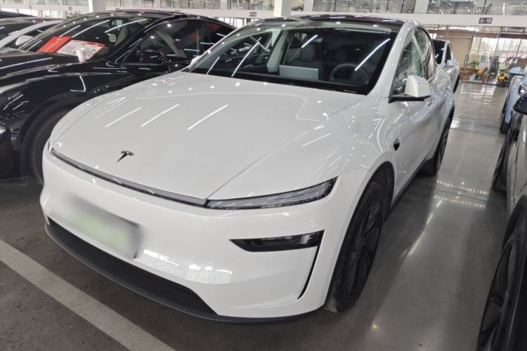 Used Tesla Model Y 2025 Rear-Wheel Drive First Edition