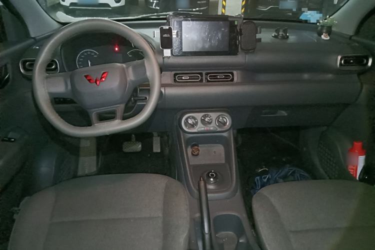 Used Wuling Hongguang New Energy 2024 All-Electric Model 300KM Standard Version