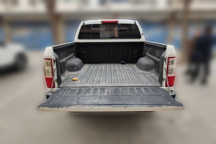 Used Zxauto Terralord 2017 2.4L Two-Wheel Drive Comfort Version Standard Double Cab 4G69S4N