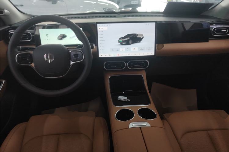 Used Leapmotor C01 2024 Pure Electric 525 Smart Drive Edition Center Console