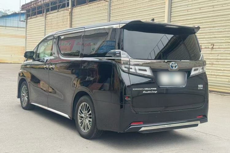 Used Toyota Vellfire 2023 Crown Dual-Engine 2.5L HV Ultimate Edition

