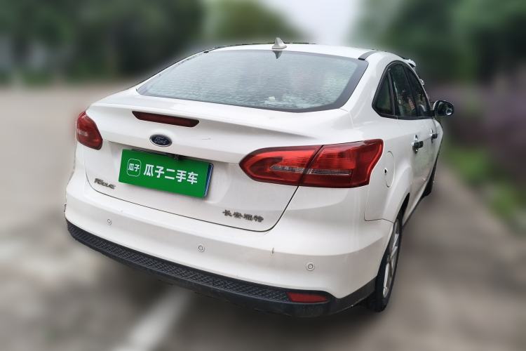 Used Ford Focus 2017 Sedan 1.6L Automatic Fashion Edition Smart Drive Version Rear Right 45 Deg