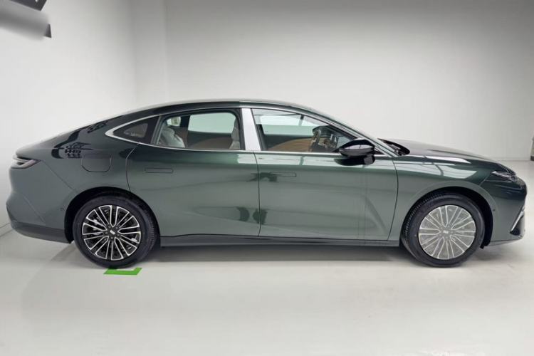 Used Geely Galaxy 8 2025 130km EM-i Deluxe Edition