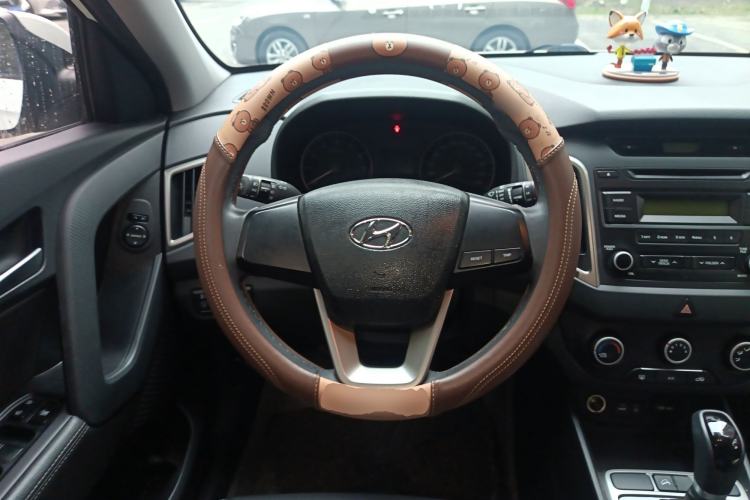 Used Hyundai ix25 2015 1.6L Automatic Two-Wheel Drive Smart GLS Trim
