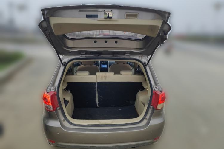 Used BAIC E Series 2012 Hatchback 1.5L Automatic Leshang Version