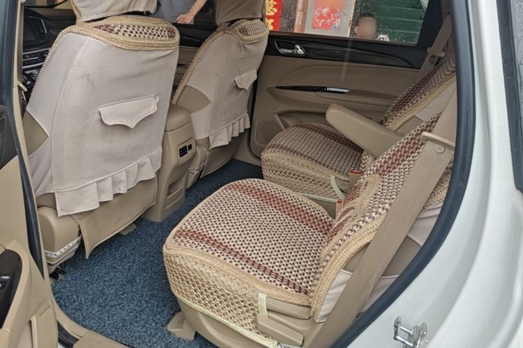 Used Baojun 730 2016 1.8L iAMT Comfort Version 7 Seats