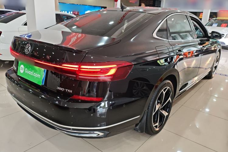 Used Volkswagen Passat 2025 Outstanding Model 380TSI Starry Dragon Glorious Edition