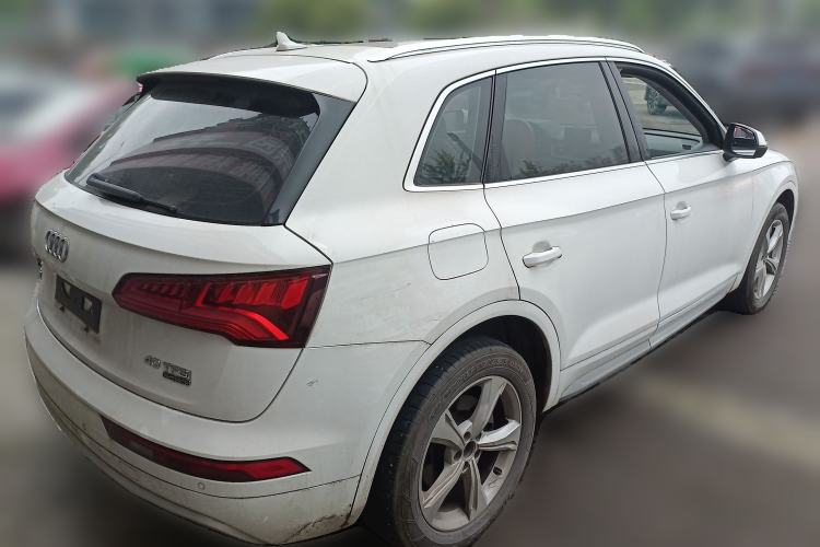 Used Audi Q5L 2018 40 TFSI Prestige Edition China VI Emission Standard Rear Right 45 Deg