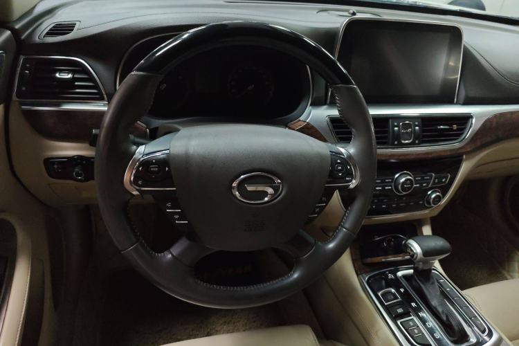 Used GAC Trumpchi GA8 2017 280T Deluxe Edition