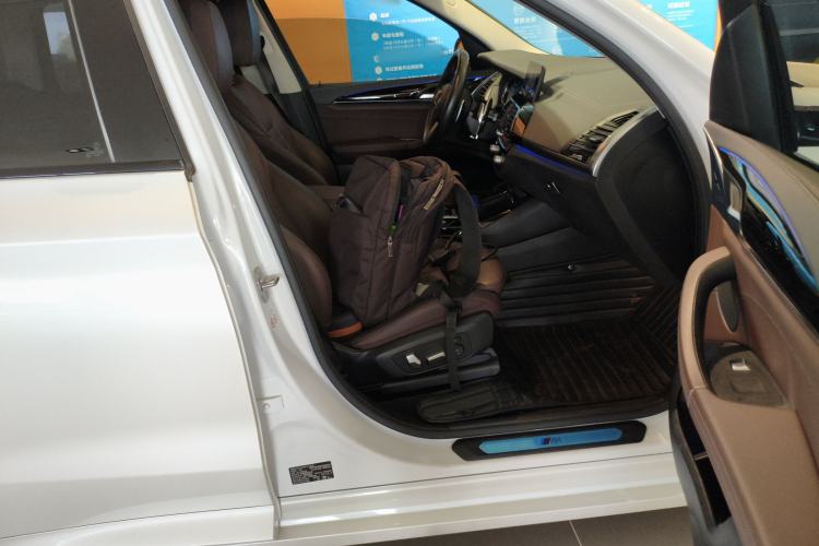 Used BMW X3 2019 xDrive28i M Sport Package Right Front Seat