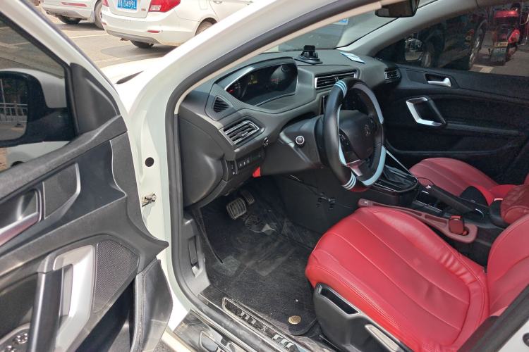 Used Peugeot 308 2019 1.6L Automatic Luxury Version China V Standard