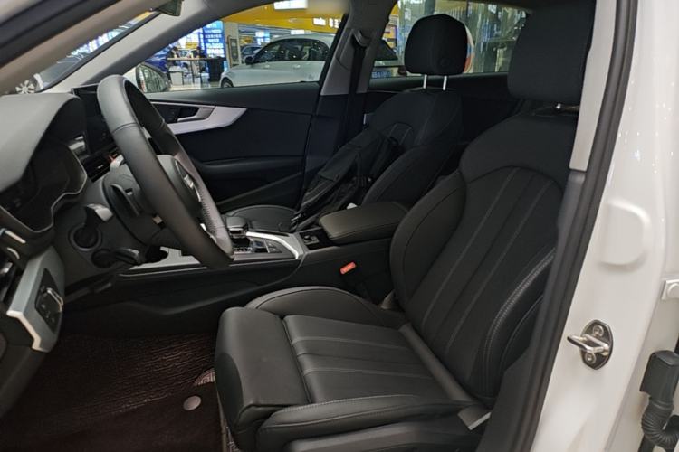 Used Audi A4L 2020 40 TFSI Fashion Dynamic Model Left Front Seat