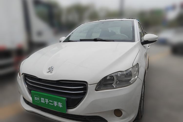 Used Peugeot 301 2014 1.6L Manual Luxury Edition