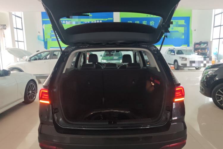 Used Volkswagen Tharu 2021 280TSI Two-Wheel Drive Comfort Edition Trunk