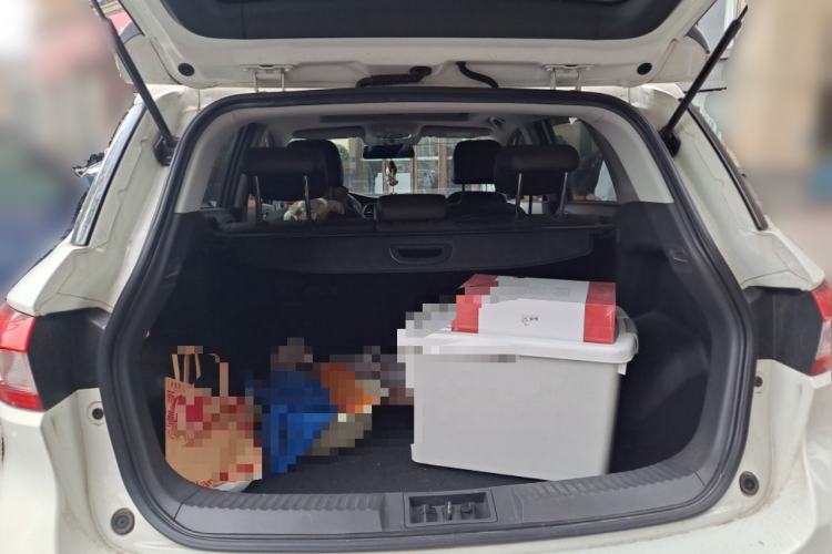 Used GAC Trumpchi GS4 2017 235T Automatic Two-Wheel Drive Luxury Smart Connectivity Version Trunk