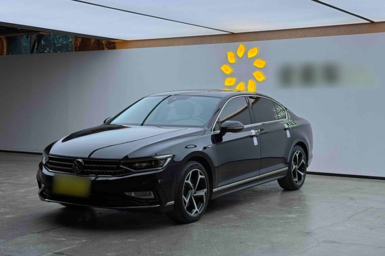 Used Volkswagen Magotan 2023 2 Million Units Commemorative Edition 330TSI DSG Luxury Version