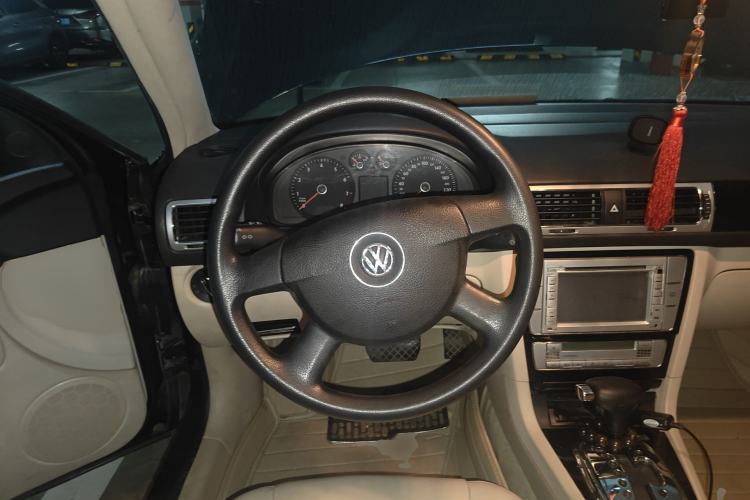 Used Volkswagen Passat 2011 1.8T Automatic Luxury Model