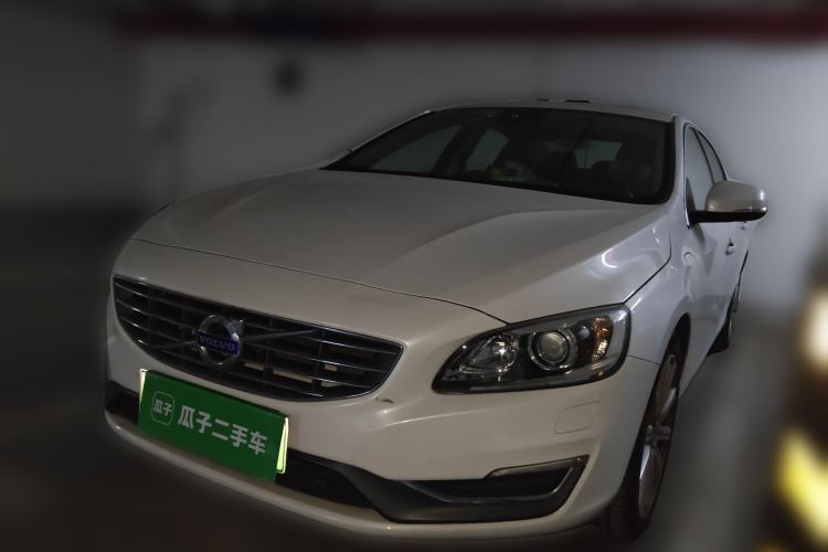 Used Volvo S60 New Energy 2015 S60L E-Drive Hybrid T6 Smart Drive Edition