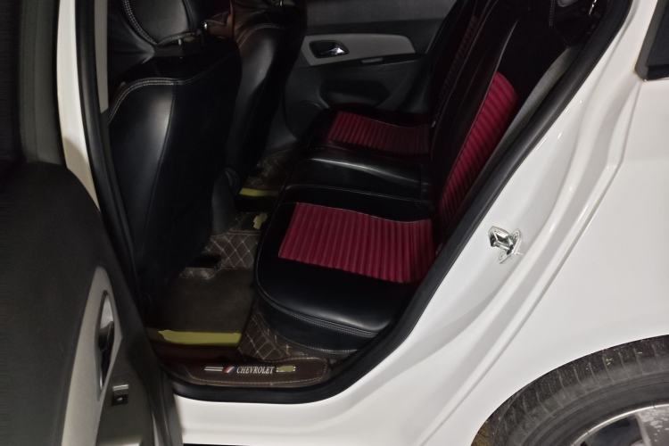 Used Chevrolet Cruze 2013 1.6L SL MT
