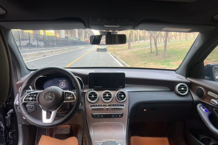 Used Mercedes-Benz GLC 2022 Refreshed GLC 300 L 4MATIC Dynamic Edition Prestige Version Interior 1