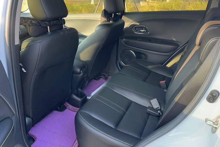 Used Everus VE-1 2022 TA Leading Edition