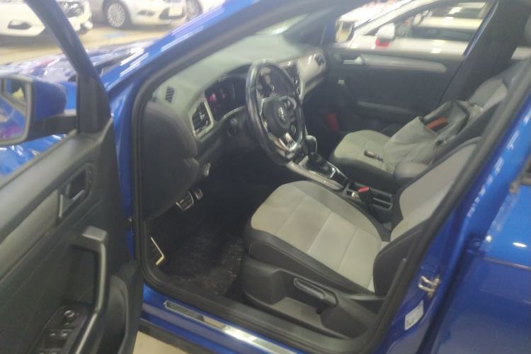 Used Volkswagen T-ROC 2020 280TSI DSG Two-Wheel Drive R-Line Pro
