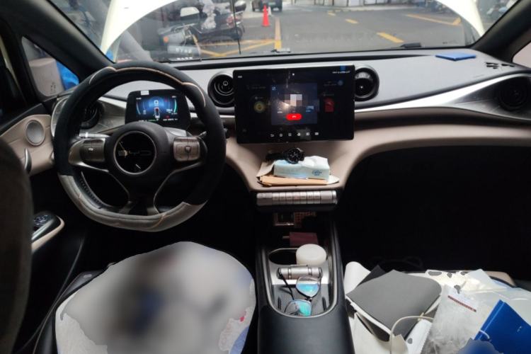 Used BYD Dolphin 2023 420 km Fashion Edition Center Console