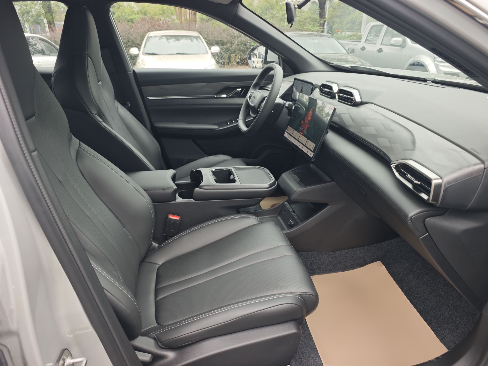 Dongfeng Aeolus L7 New Energy 2026 Model 530 Leisure Edition — снимка 18