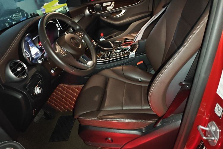 Used Mercedes-Benz GLC 2017 GLC 260 4MATIC Dynamic Edition
