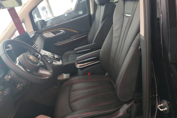 Used Hongqi HQ9 PHEV 2024 2.0T Four-Wheel Drive Luxury Edition Left Front Seat