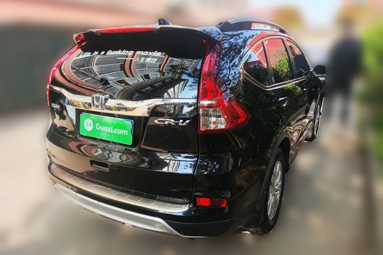 Used Honda CR-V 2016 2.0L two-wheel drive Urban Edition Rear Right 45 Deg