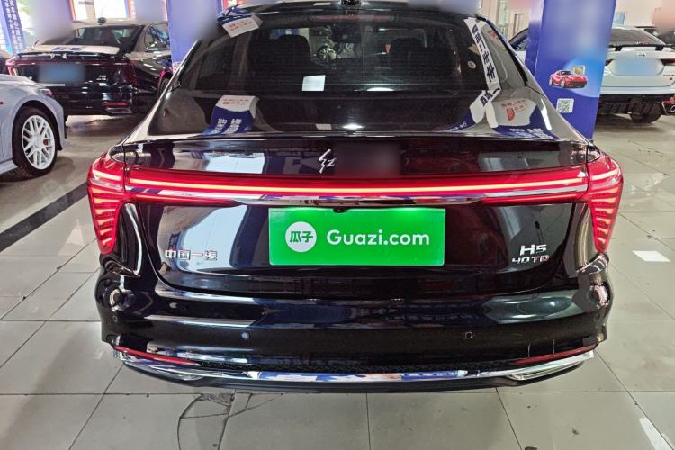 Used Hongqi H5 2025 2.0T Automatic Flag Edition – 500 000 Units Commemorative Version
