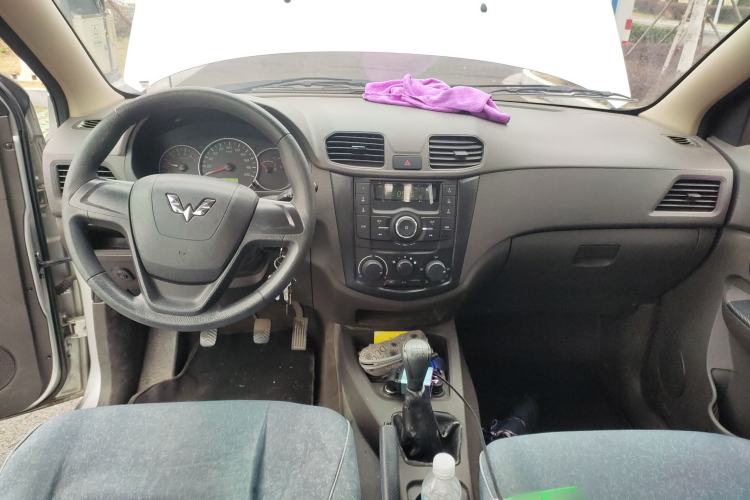 Used Wuling Hongguang 2020 1.2L S Base Model China VI LSI
