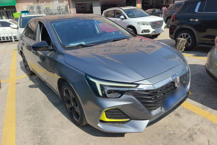Used Roewe i6 MAX 2020 300TGI Automatic Cool & Stylish Skyroof Edition
